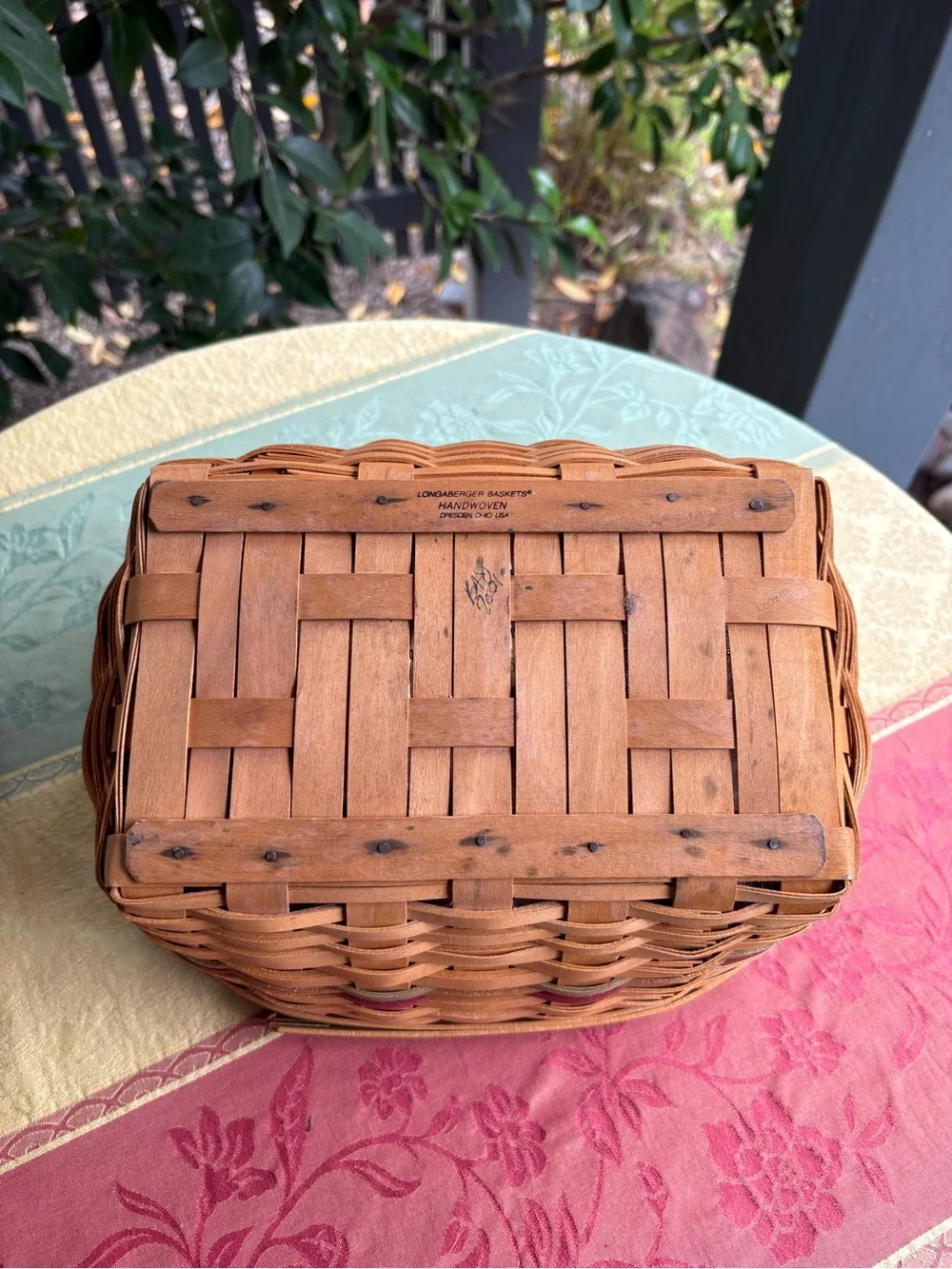 Longaberger Handwoven Brown Wicker Basket w /Red Plaid Liner/Plastic Protector